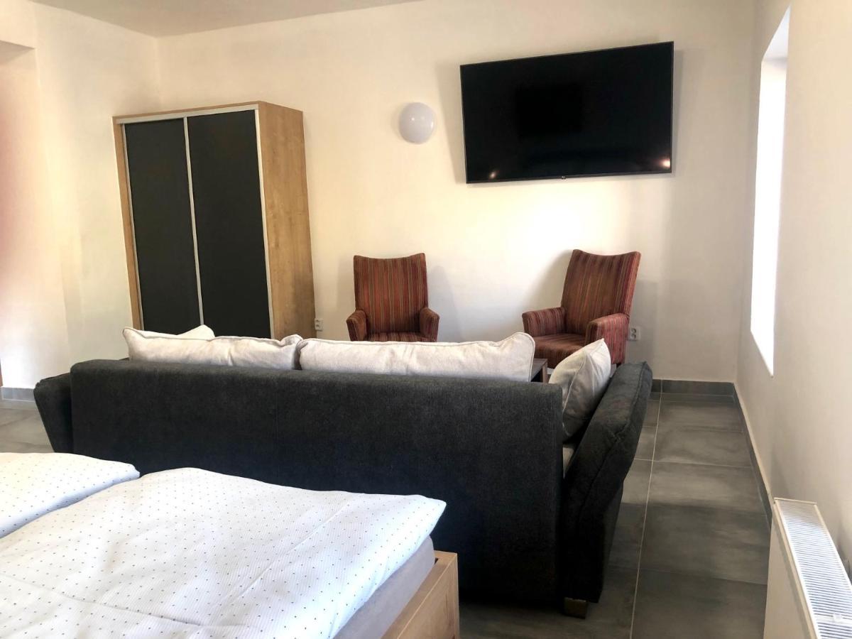 Penzion Sloup Sloup  Esterno foto